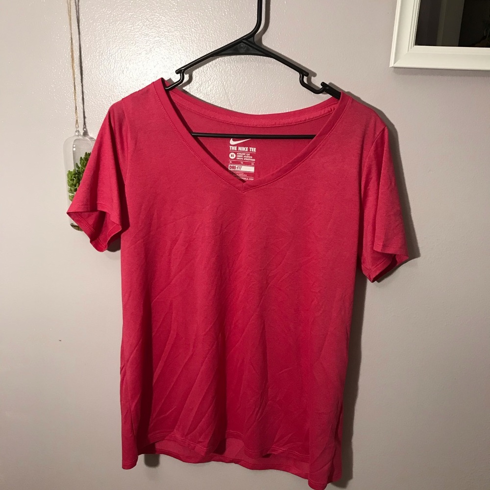 Nike Athletic T